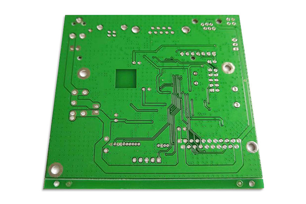 用手接觸PCB,不能用手直接接觸線(xiàn)路板